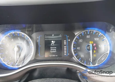 2021 Chrysler Voyager Lxi z USA, uszkodzony, nr VIN 2C4RC1DG0MR506659